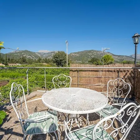 Pereo Holiday home *